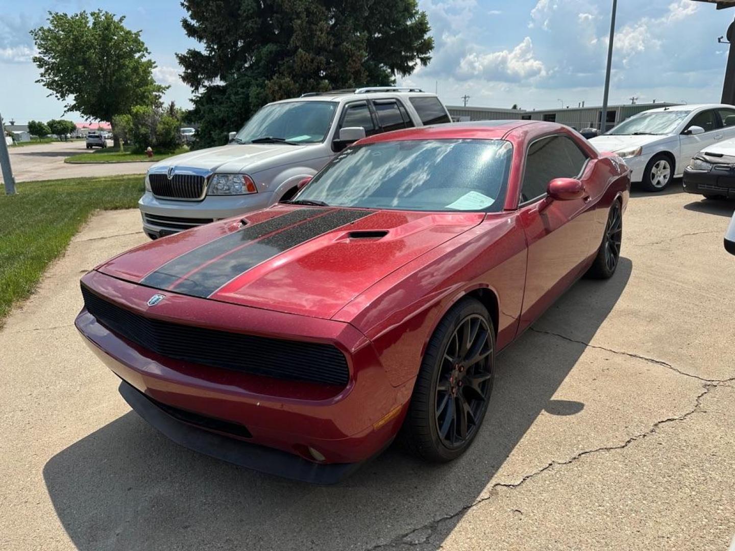 2010 RED DODGE CHALLENGER SE (2B3CJ4DV1AH) with an 3.5L engine, Automatic transmission, located at 1030 S. 22nd St., Bismarck, ND, 58504, (701) 258-0022, 46.793560, -100.758118 - Photo#0