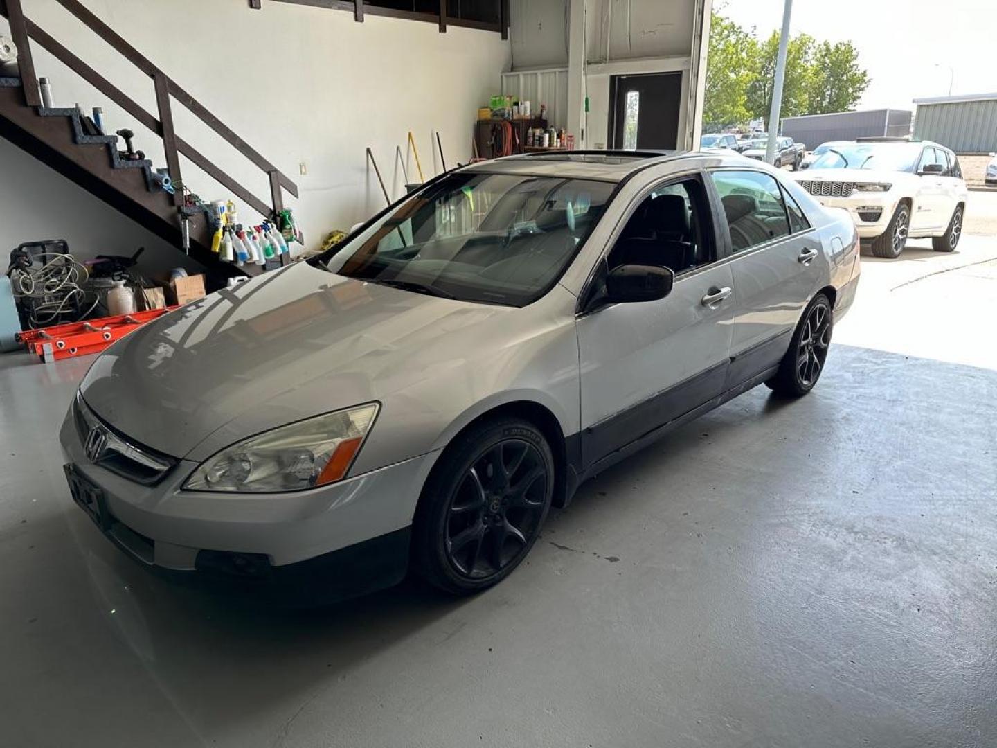 2007 SILVER HONDA ACCORD EX (1HGCM66877A) with an 3.0L engine, Automatic transmission, located at 1030 S. 22nd St., Bismarck, ND, 58504, (701) 258-0022, 46.793560, -100.758118 - Photo#0