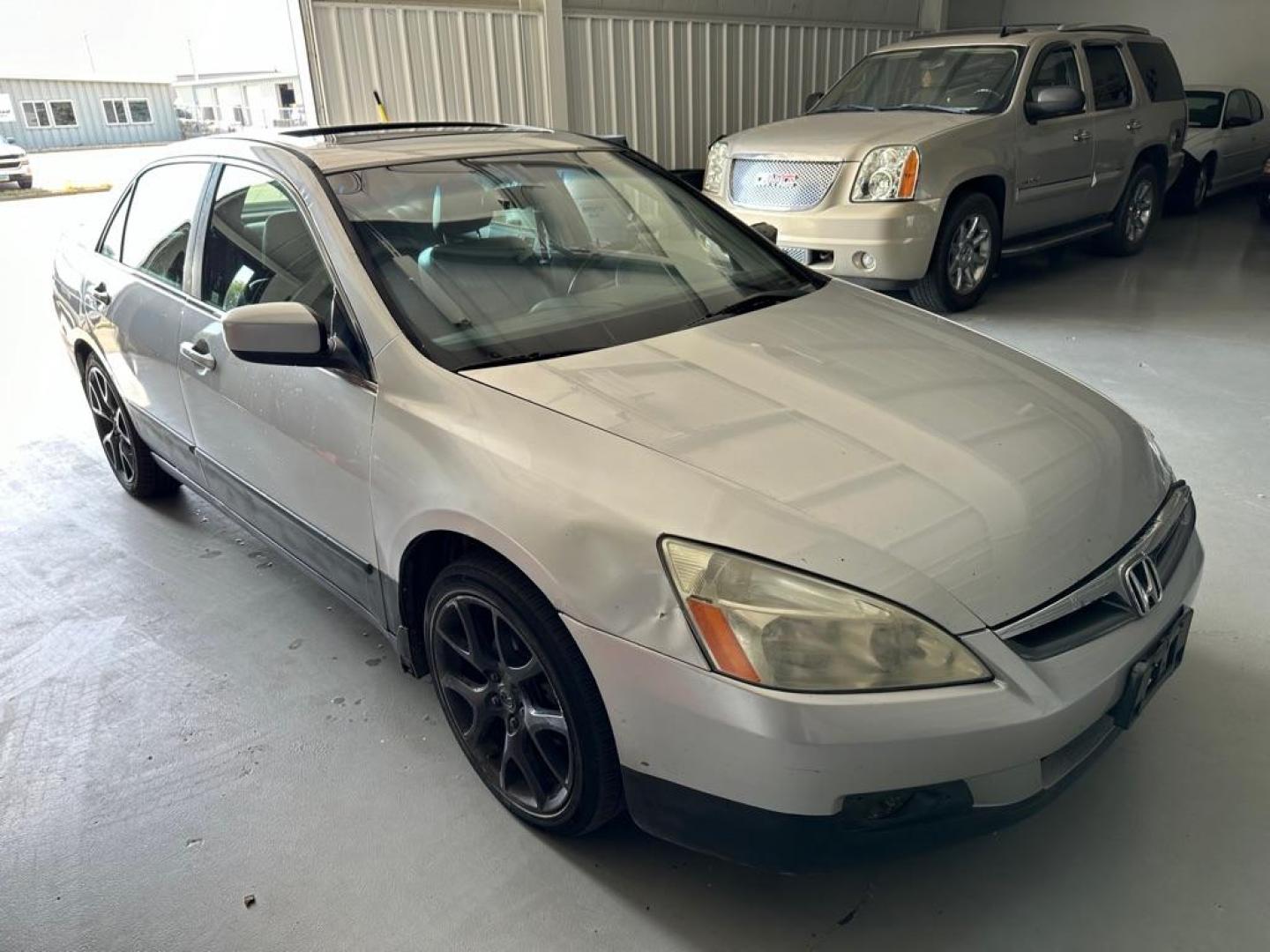 2007 SILVER HONDA ACCORD EX (1HGCM66877A) with an 3.0L engine, Automatic transmission, located at 1030 S. 22nd St., Bismarck, ND, 58504, (701) 258-0022, 46.793560, -100.758118 - Photo#1