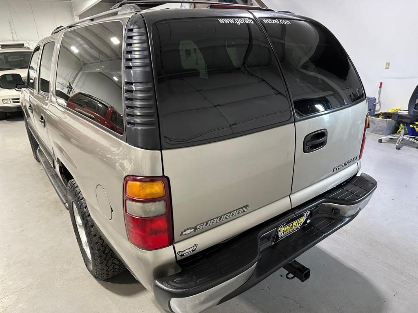 2002 PEWTER CHEVROLET SUBURBAN 1500 (1GNFK16Z82J) with an 5.3L engine, Automatic transmission, located at 1030 S. 22nd St., Bismarck, ND, 58504, (701) 258-0022, 46.793560, -100.758118 - 7 PASSENGER 5.3 LITER 4X4 - Photo#4