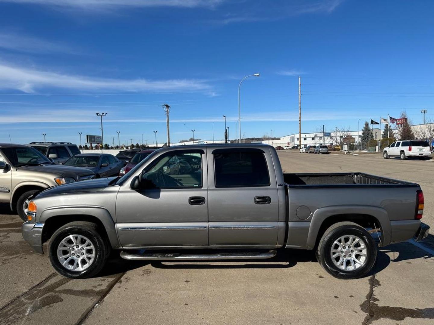 2006 GRAY GMC NEW SIERRA 1500 (2GTEK13T561) with an 5.3L engine, Automatic transmission, located at 1030 S. 22nd St., Bismarck, ND, 58504, (701) 258-0022, 46.793560, -100.758118 - Photo#1