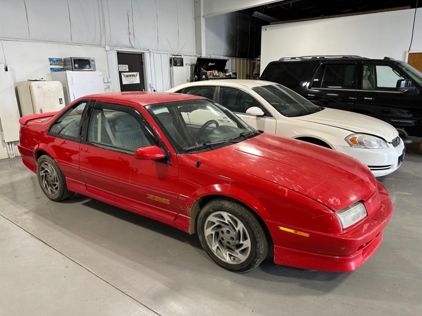 1996 RED CHEVROLET BERETTA Z26 (1G1LW15M3TY) with an 3.1L engine, Automatic transmission, located at 1030 S. 22nd St., Bismarck, ND, 58504, (701) 258-0022, 46.793560, -100.758118 - Photo#0