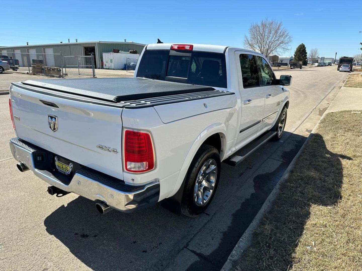 2015 WHITE RAM 1500 LARAMIE (1C6RR7NT3FS) with an 5.7L engine, Automatic transmission, located at 1030 S. 22nd St., Bismarck, ND, 58504, (701) 258-0022, 46.793560, -100.758118 - Photo#3