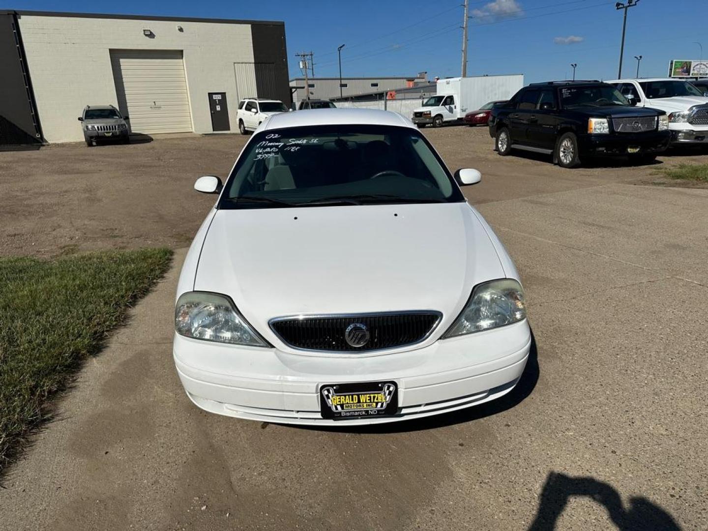 2002 WHITE MERCURY SABLE GS (1MEFM50U52A) with an 3.0L engine, Automatic transmission, located at 1030 S. 22nd St., Bismarck, ND, 58504, (701) 258-0022, 46.793560, -100.758118 - Nice clean Sable. Above average condition - Photo#1