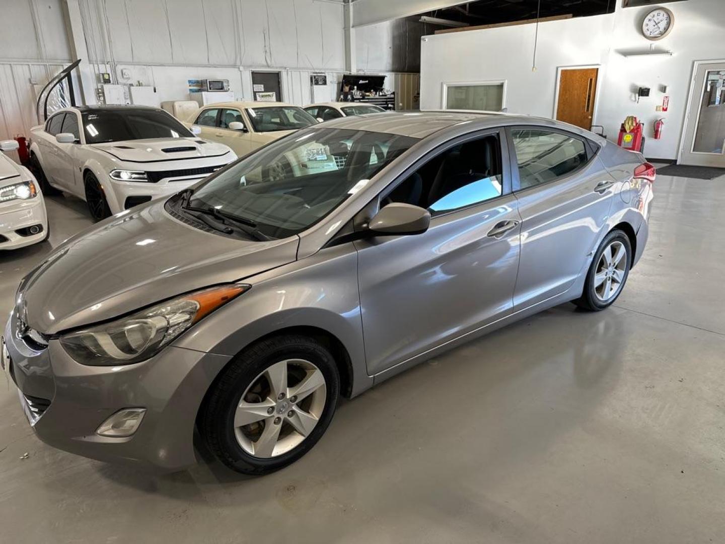 2013 SILVER HYUNDAI ELANTRA GLS (KMHDH4AE5DU) with an 1.8L engine, Automatic transmission, located at 1030 S. 22nd St., Bismarck, ND, 58504, (701) 258-0022, 46.793560, -100.758118 - Photo#0