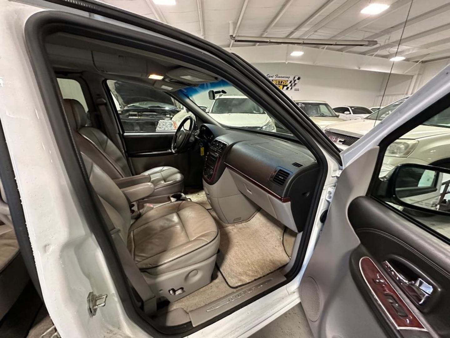 2006 BUICK TERRAZA CXL (5GADX33L26D) with an 3.5L engine, Automatic transmission, located at 1030 S. 22nd St., Bismarck, ND, 58504, (701) 258-0022, 46.793560, -100.758118 - NICE CLEAN VAN - Photo#7