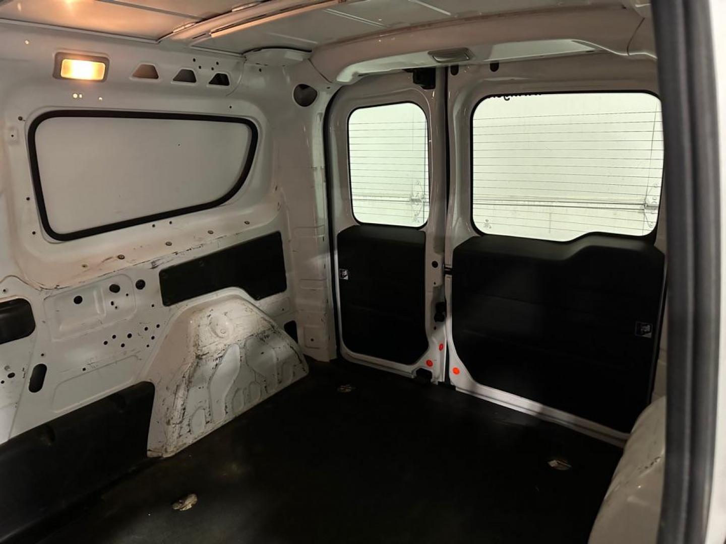 2017 RAM PROMASTER CITY CARGO (ZFBERFAB3H6) with an 2.4L engine, Automatic transmission, located at 1030 S. 22nd St., Bismarck, ND, 58504, (701) 258-0022, 46.793560, -100.758118 - NICE CLEAN CARGO VAN WITH BULK HEAD DIVIDING CARO AREA. - Photo#8