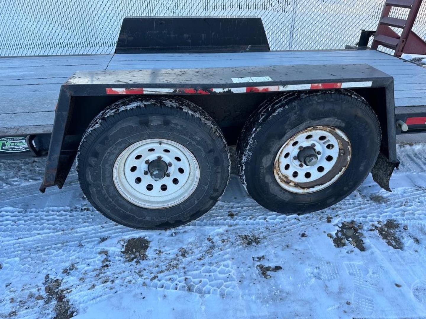 2005 CONTRAIL INTERN BUMPER C1HITCH 7000 LB AXLES (4KNUC18285L) , Automatic transmission, located at 1030 S. 22nd St., Bismarck, ND, 58504, (701) 258-0022, 46.793560, -100.758118 - 18 ' TANDEM 7000 LB AXLES WITH FLIP UP RAMPS, lIKE NEW - Photo#7