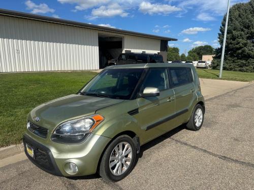 2013 KIA SOUL +